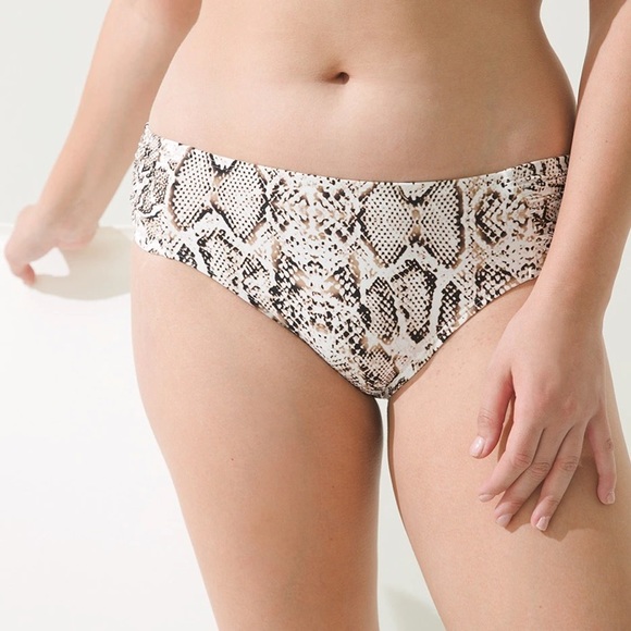 Soma V Wire Tankini Top & Rouched Bottoms - Picture 7 of 8